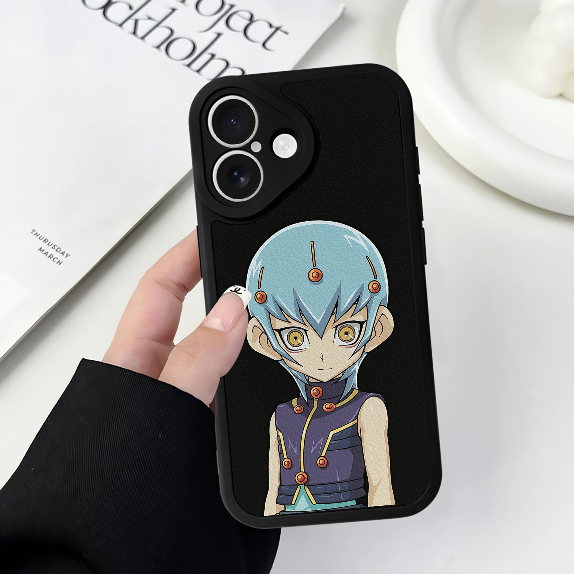 遊☆戯☆王 Yu-Gi-Oh! 【iPhone 16シリーズ対応】シリコンスマホケース（レザー調） 材質：シリコン